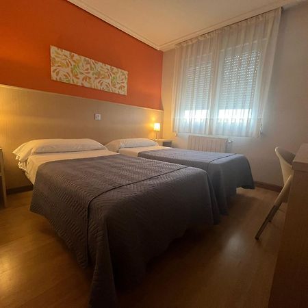 Hotel La Basilica Venta de Baños Esterno foto